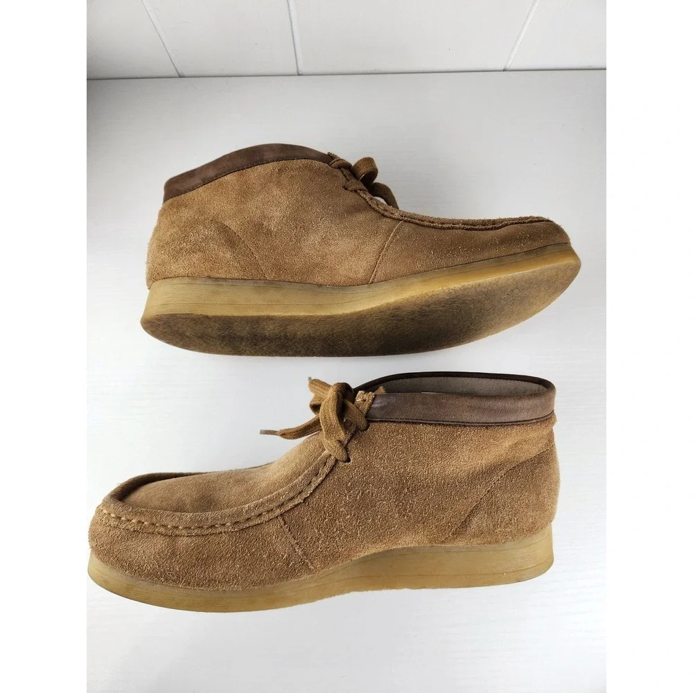 Clarks Wallabee Mens 10.5 Tan Suede Moccasin Lace Up Crepe Sole Boots Chukka